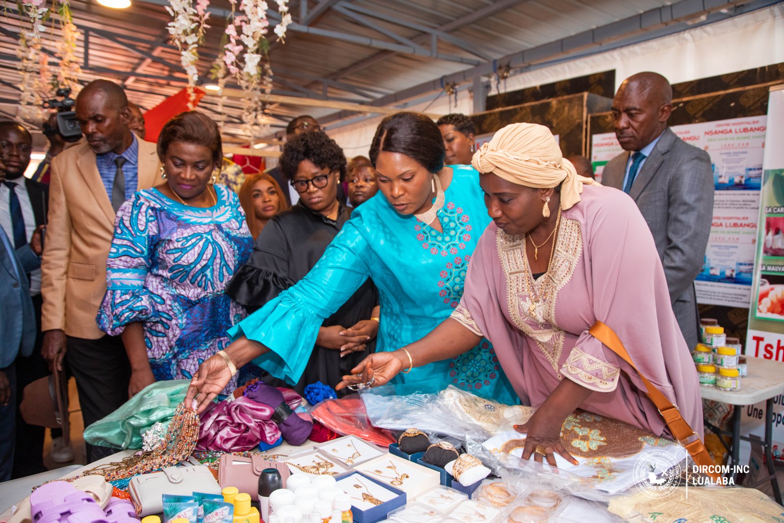LUALABA : FIFI MASUKA LANCE LA FOIRE INTERNATIONALE DES FEMMES ET JEUNES ENTREPRENEURS FRANCOPHONES