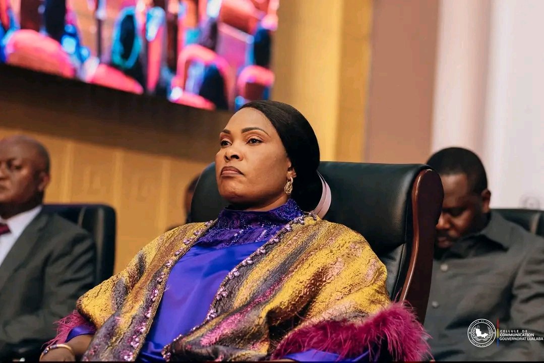 RENTRÉE PARLEMENTAIRE AU LUALABA, LA GOUVERNEURE FIFI MASUKA MARQUE SA PRÉSENCE, EN COMPAGNIE DES MEMBRES DE SON GOUVERNEMENT
