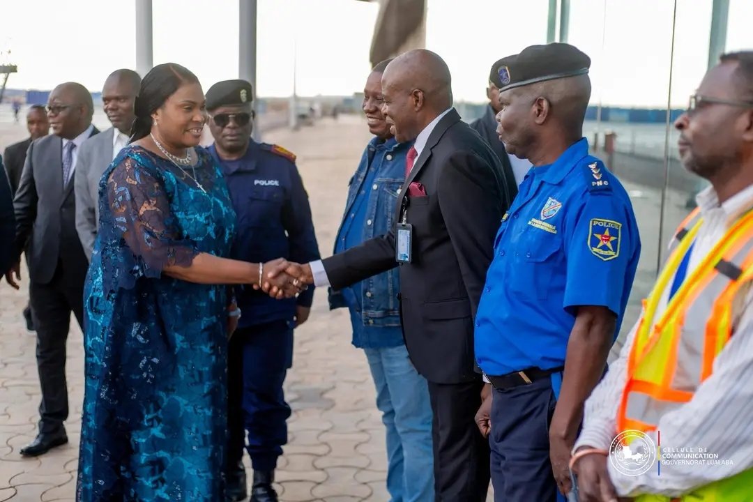 LA GOUVERNEURE DU LUALABA REGAGNE SA PROVINCE AU TERME DE SA PARTICIPATION AUX ASSISES STRATÉGIQUES SUR L’AMÉNAGEMENT DU TERRITOIRE, TENUES À KINSHASA