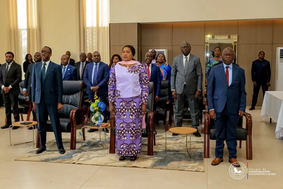 LUALABA : LE DG DE SAEMAPE PRÉSENTE À LA GOUVERNEURE DU LUALABA LES ARRÊTÉS MINISTÉRIELS PORTANT CRÉATION DES 33 ZEA