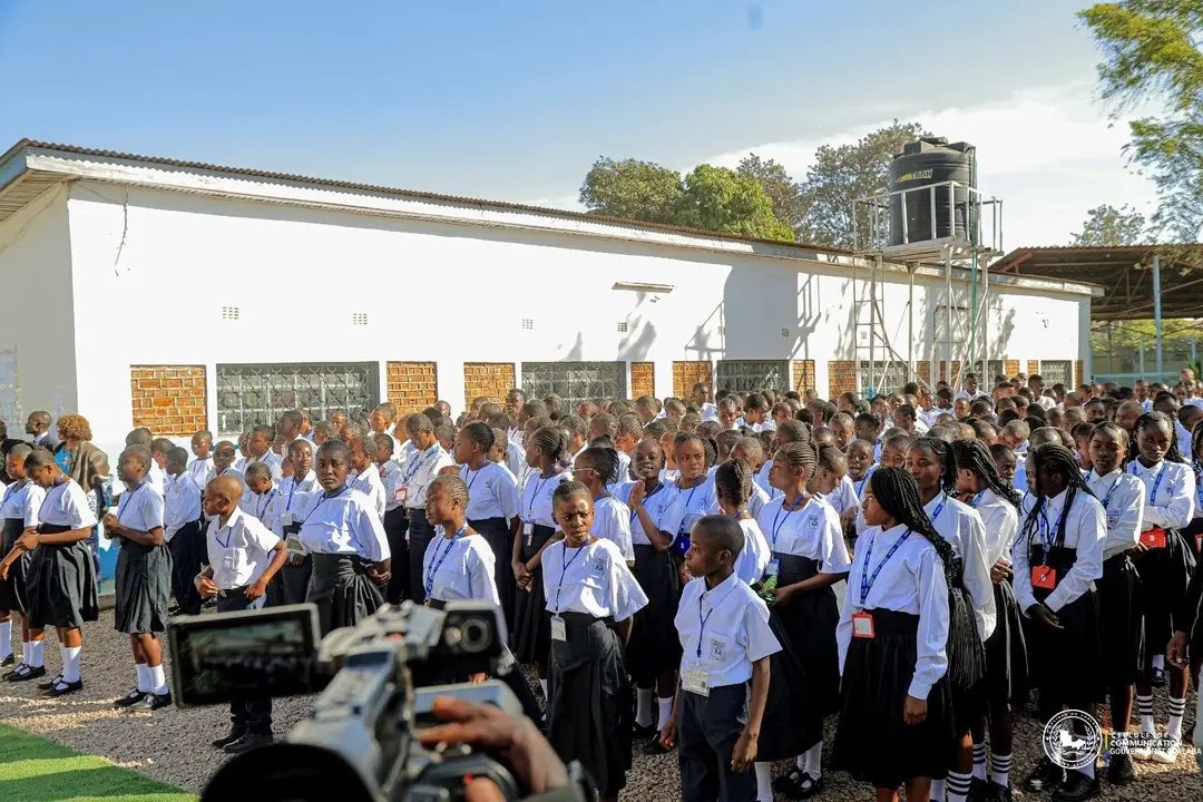 LUALABA : ÉDUCATION : PLUS DE 47.000 ELEVES ONT PRIS PART AU TENASOSP ÉDITION 2026. LA GOUVERNEURE FIFI MASUKA SAINI A EXHORTÉ LES CANDIDATS À VISER L’EXCELLENCE.