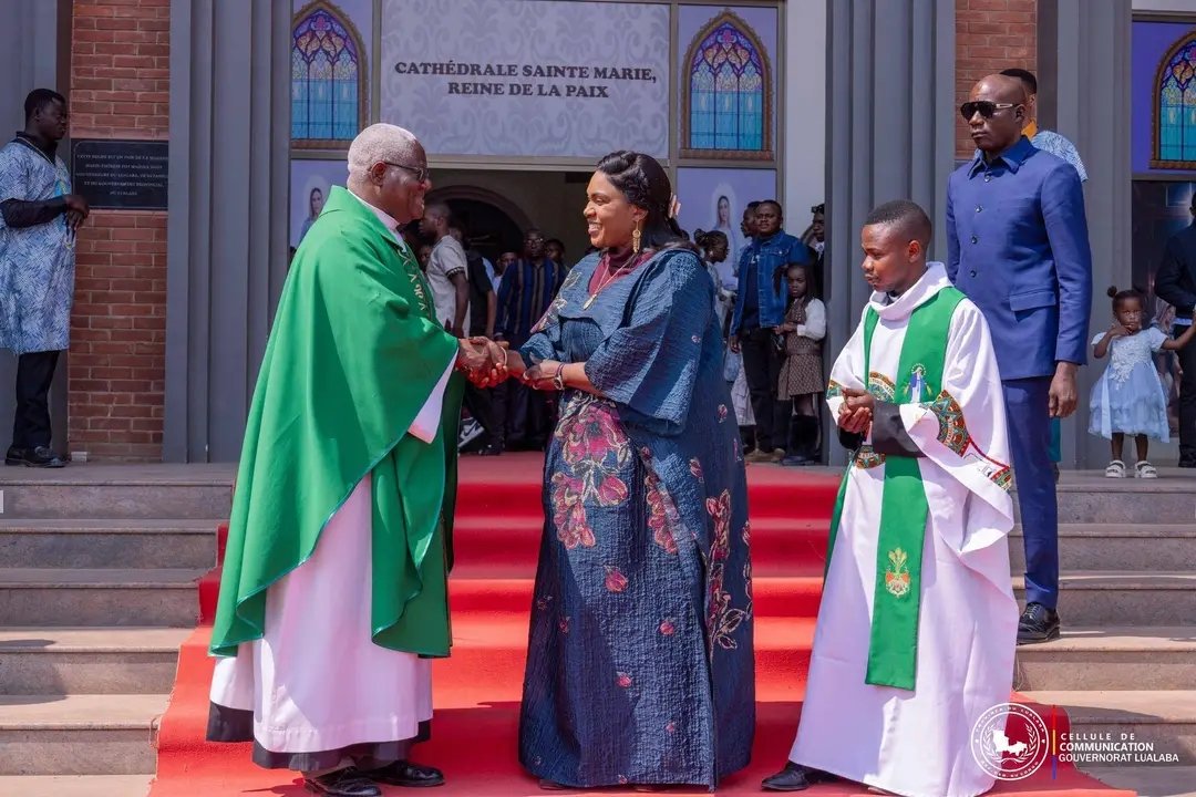RDC/LUALABA/RELIGION : LA GOUVERNEURE FIFI MASUKA A PRIS PART À LA MESSE DU 15e DIMANCHE DU TEMPS ORDINAIRE